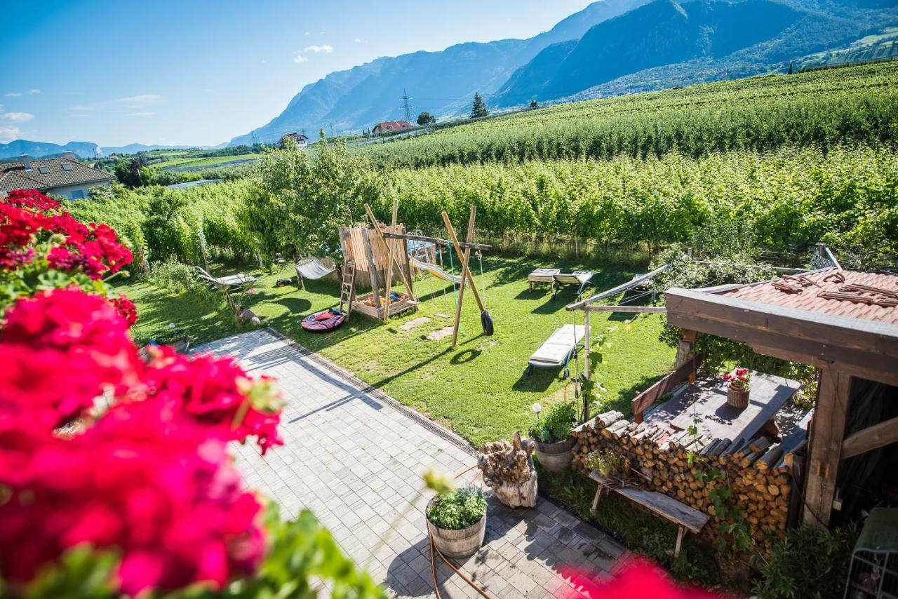 Ferienwohnung Lochererhof Eppan an der Weinstraße Exterior foto